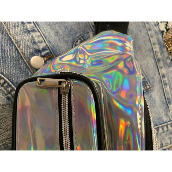 Metallic Faux Leather Fanny Pack - Picture 2 of 4